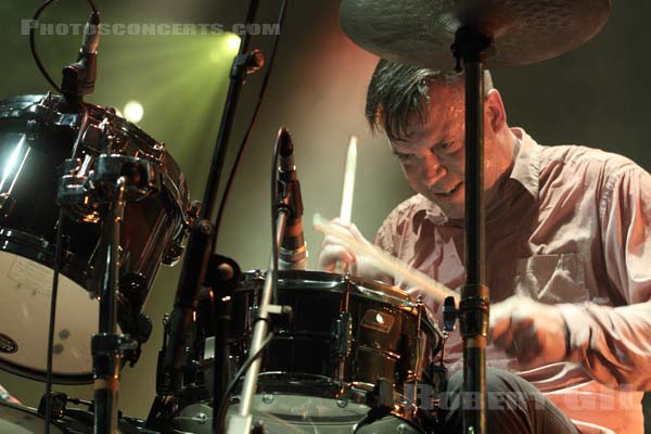 BATTLES - 2015-05-23 - PARIS - Espace Charlie Parker - Grande Halle - 